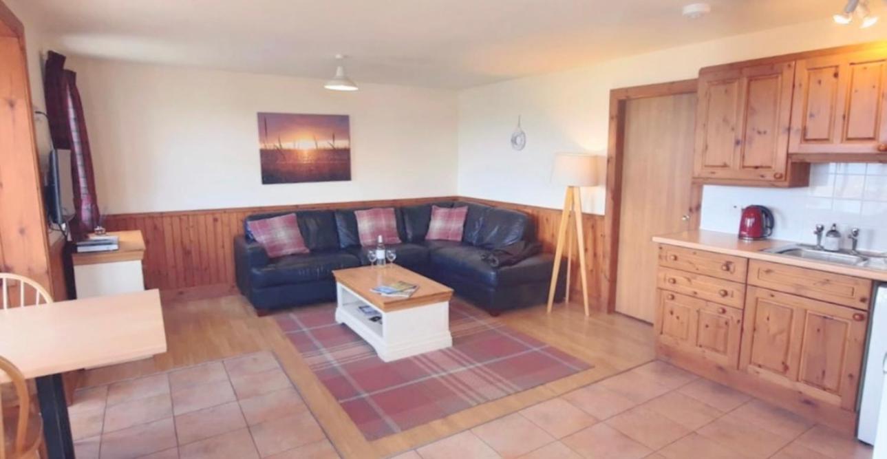 Dolphin View Cottages 2 Portmahomack Exterior foto
